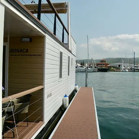 Plavajoca Hiska Bonaca Aldeamento Turístico Portorož